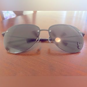 Saint Laurent SL 328KM 001 Navigator Sunglasses